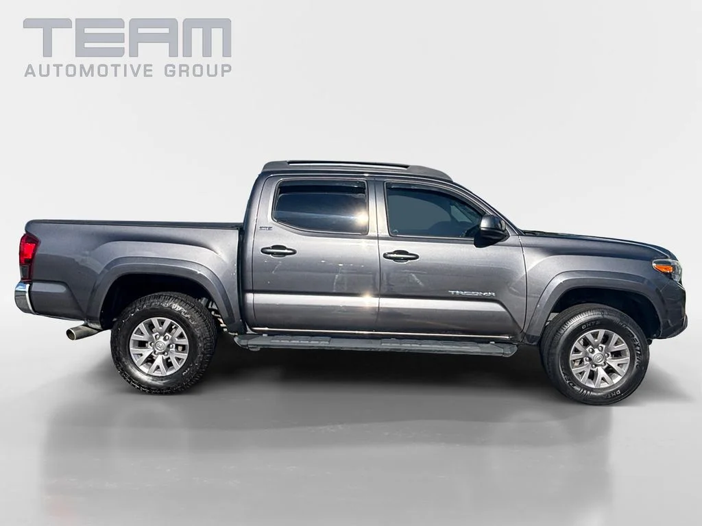 Used 2019 Gray Toyota SR5 image 8
