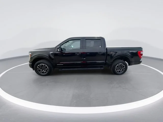Used 2022 Black Ford Lariat image 5