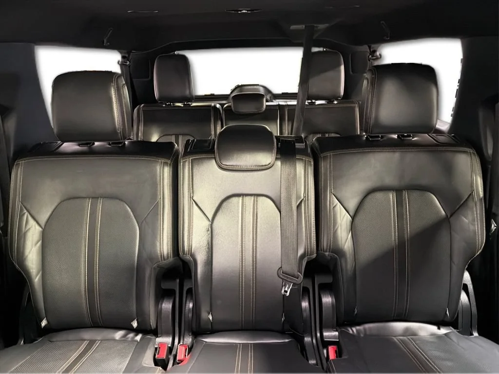 Used 2022 Gray Ford Platinum image 13