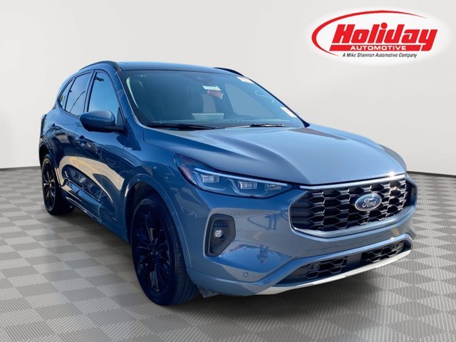 Used 2025 Vapor Blue Ford ST-Line Elite image 1