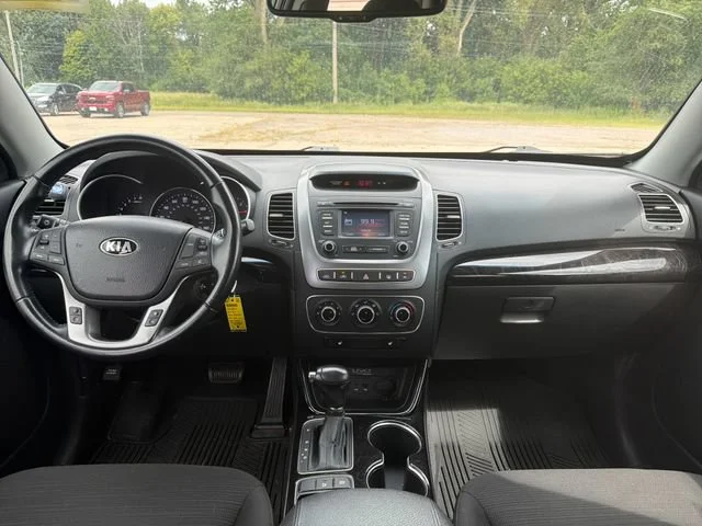 Used 2014 Gray Kia LX image 15