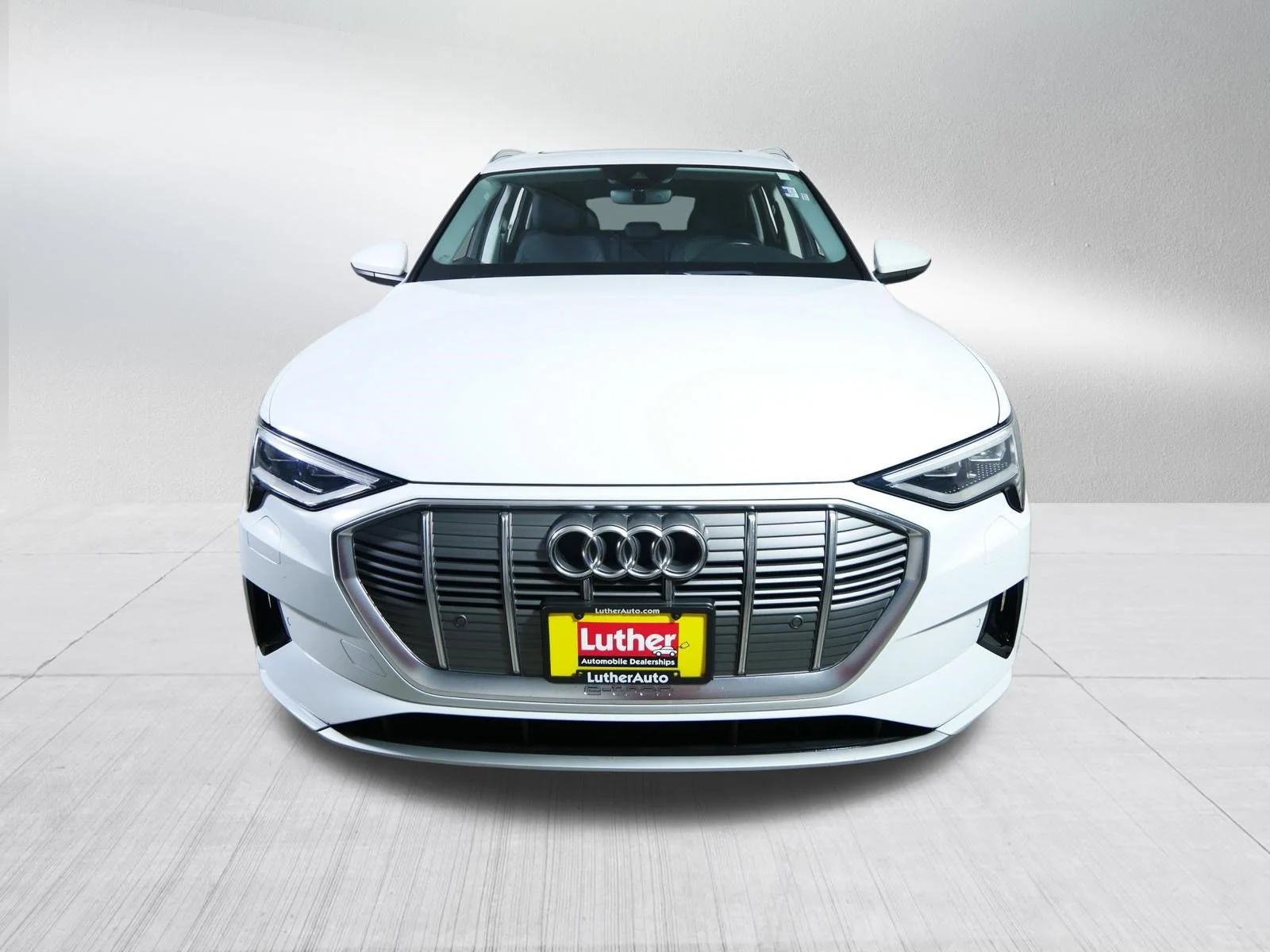 Used 2021 Audi e-tron Premium with VIN WA1AAAGE6MB008505 for sale in Golden Valley, MN