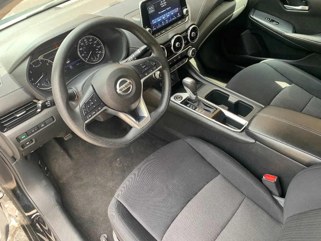 Used 2023 Super Black Nissan SV image 9