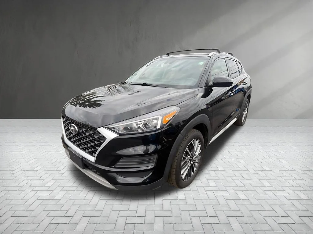 Certified Used 2020 Black Noir Pearl Hyundai SEL image 3
