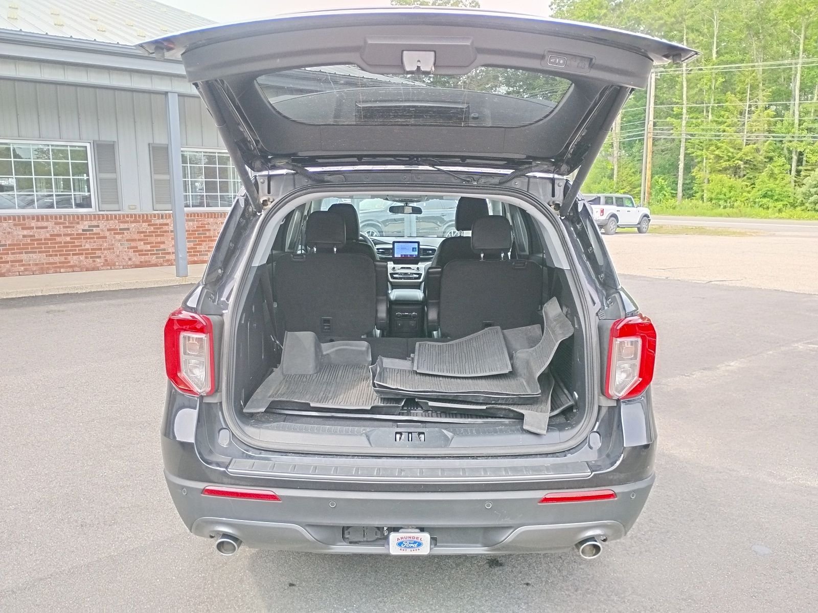 Certified Used 2023 Black Ford XLT image 9