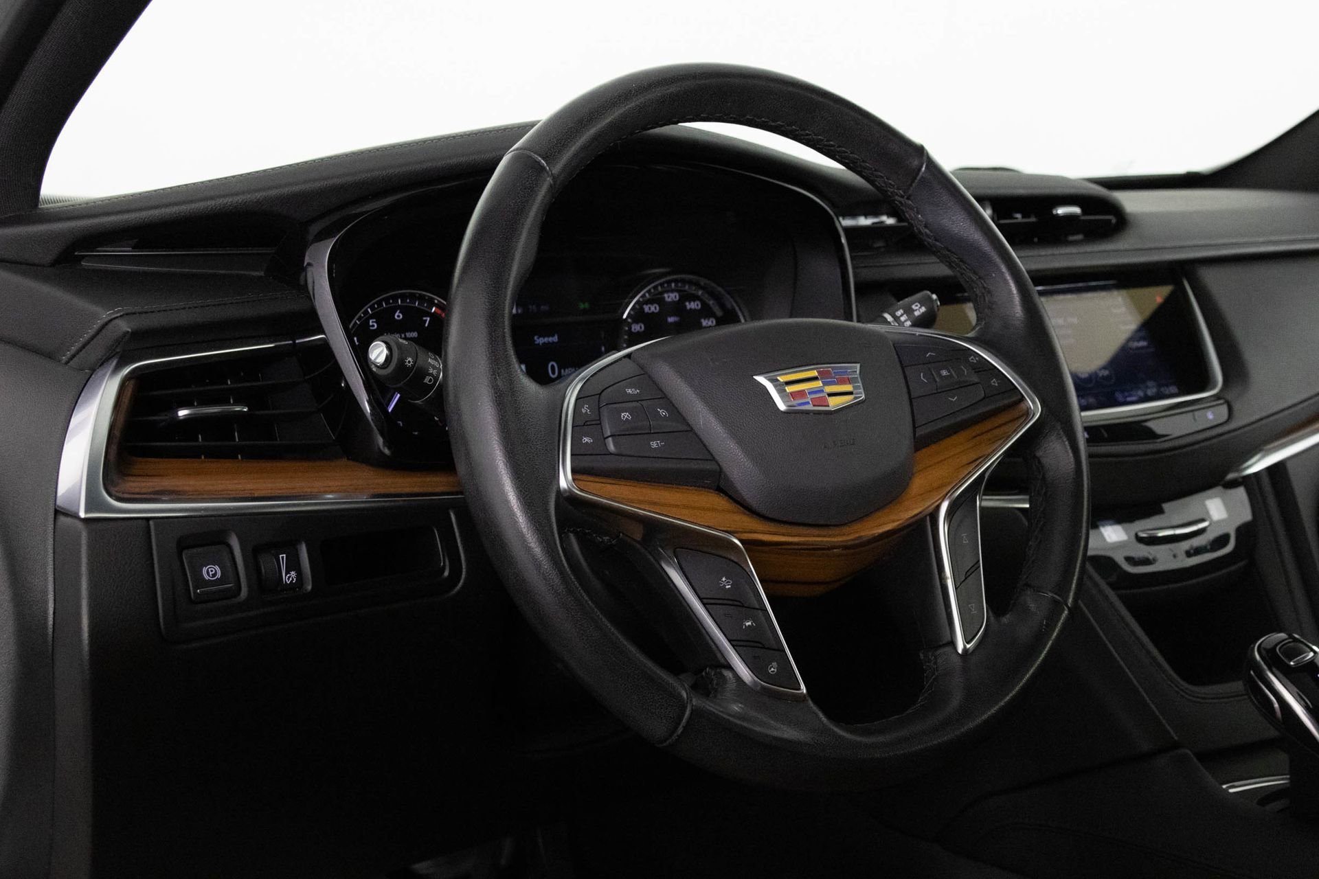 2023 CADILLAC XT5 - Image 33