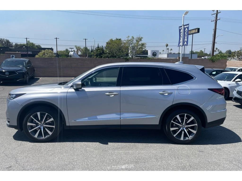 Used 2026 SOLAR SILVER ME Acura w/Technology Package image 2