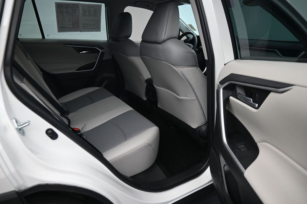 Used 2024 Beige Toyota XLE Premium image 12