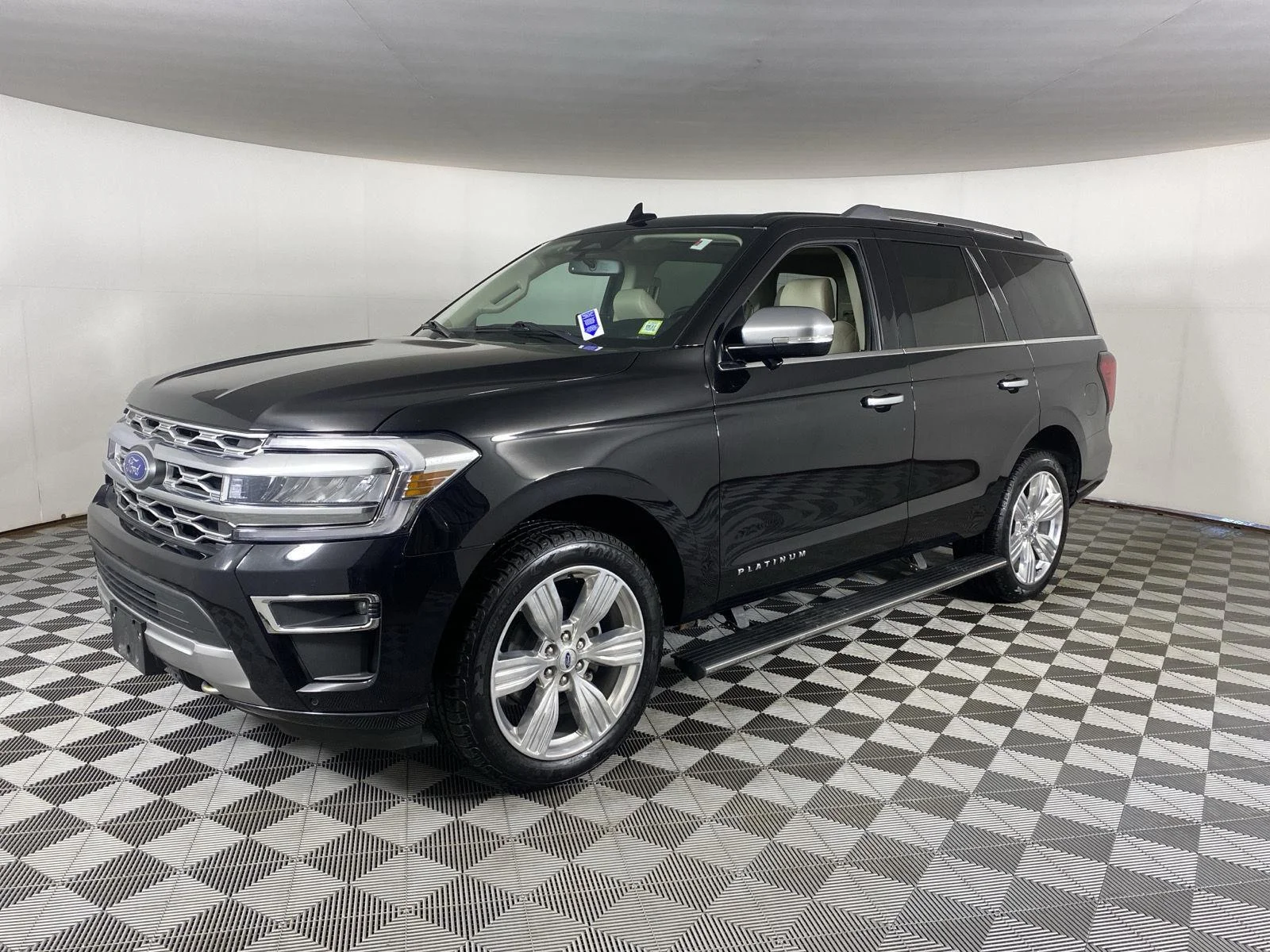Used 2023 Agate Black Ford Platinum image 6