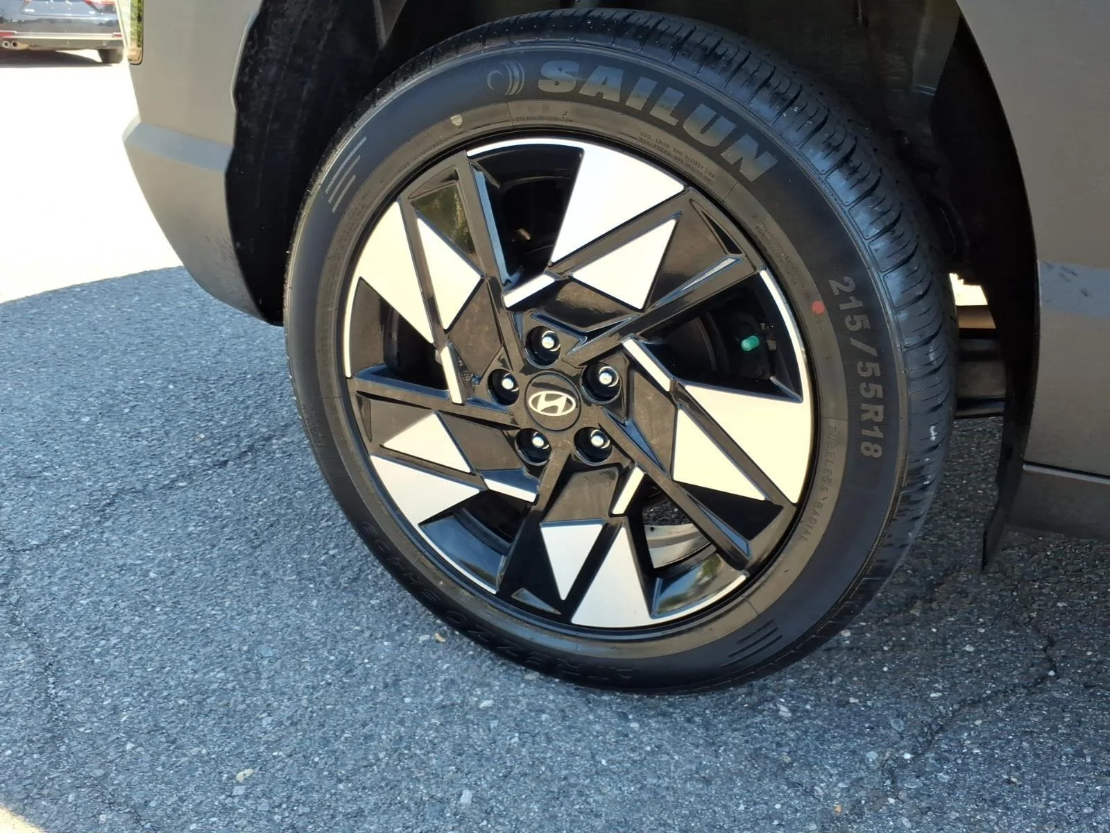 Used 2025 Denim Blue Hyundai SEL image 11