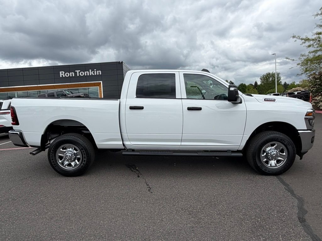New 2026 Bright White Clearcoat RAM Tradesman image 9
