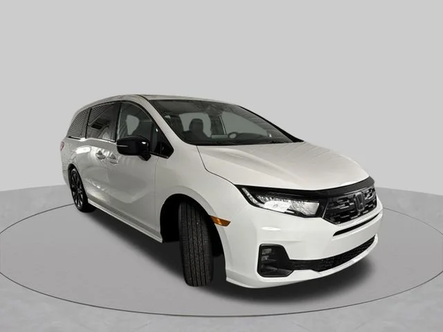 Used 2025 White Honda Sport-L image 4