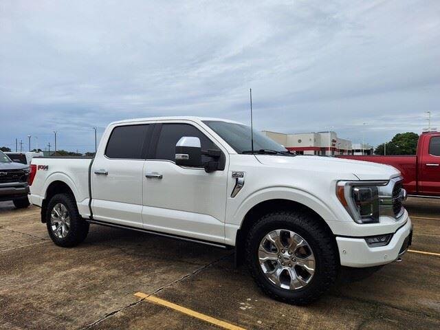 Used 2023 Agate Black Metallic Ford Platinum image 3