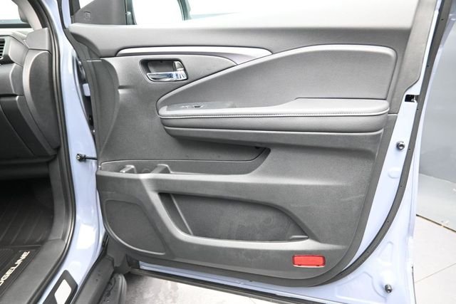 New 2026 Sonic Gray Pearl Honda RTL image 20