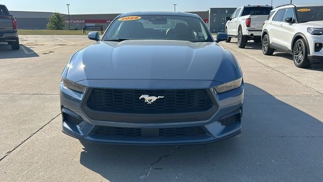2025 Ford Mustang EcoBoost Fastback - Photo 8