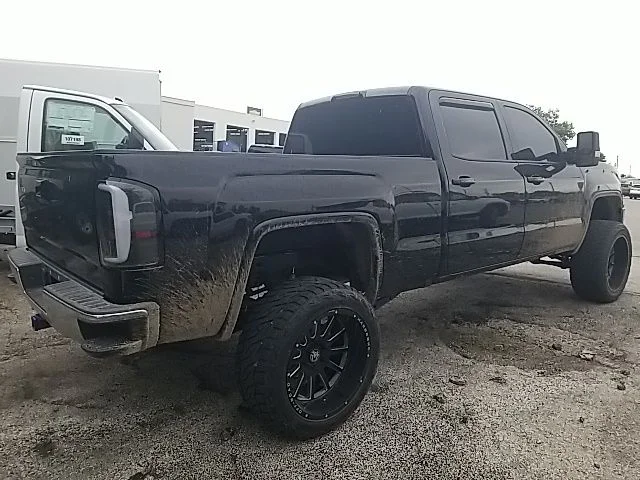 Used 2017 Black GMC Base image 21