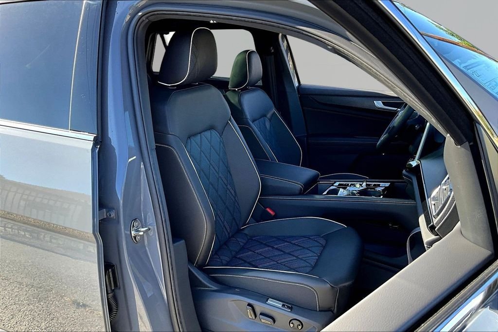 New 2026 Gray Volkswagen 2.0T SEL Premium R-Line image 31