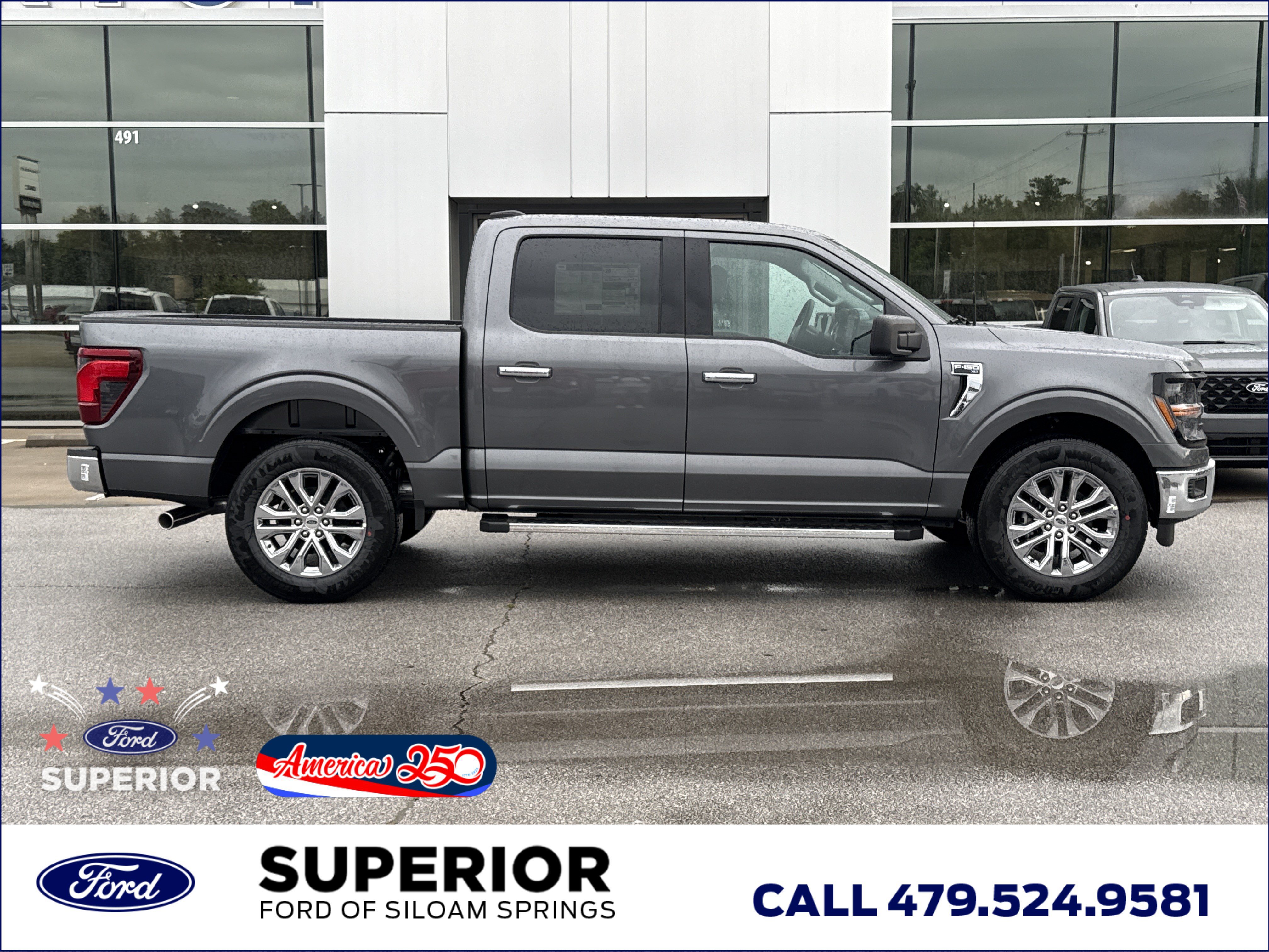New 2026 Carbonized Gray Metallic Ford XLT image 2