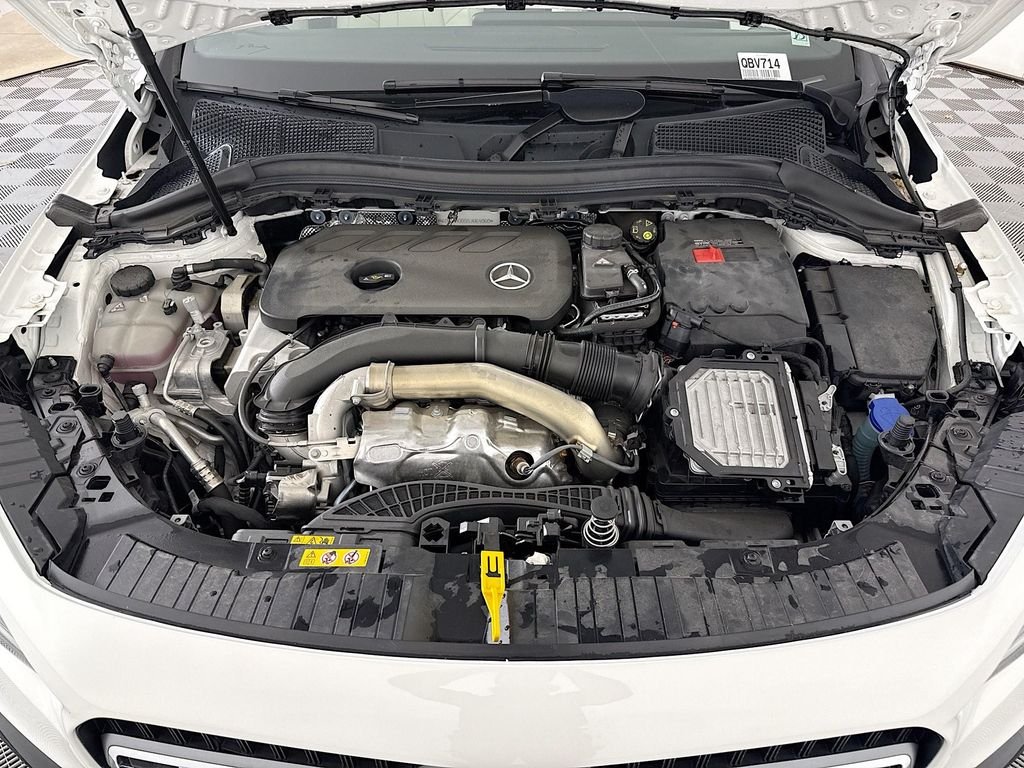 Used 2025 White Mercedes-Benz GLA 250 image 27