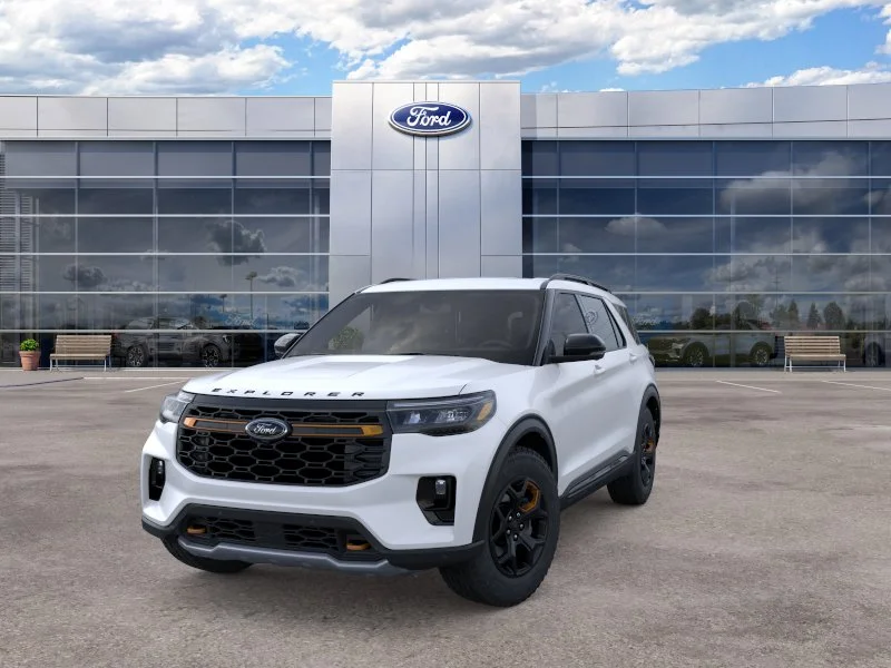 New 2026 Star White Metallic Tri-Coat Ford Tremor® image 49
