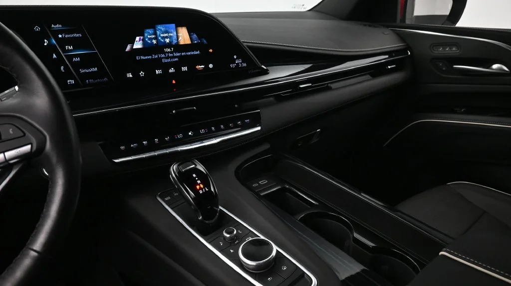 Used 2023 Red Cadillac Sport image 8