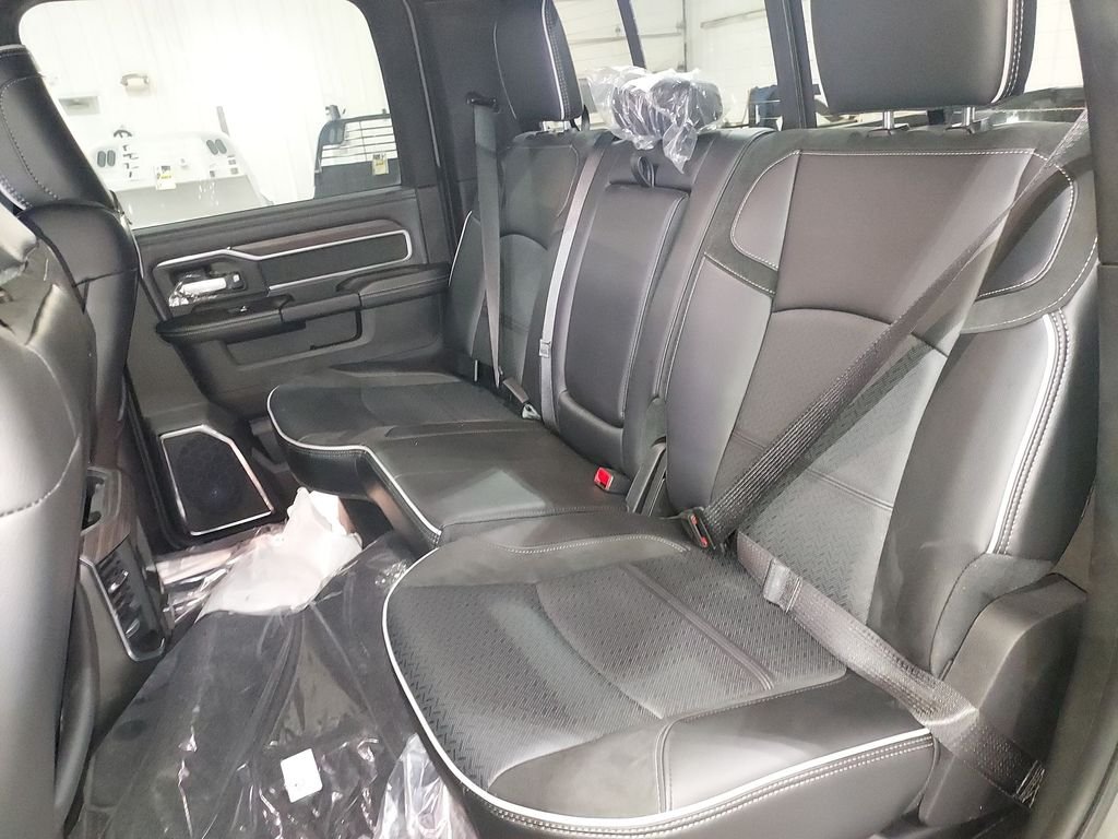 2026 RAM 2500 Laramie - Photo 33