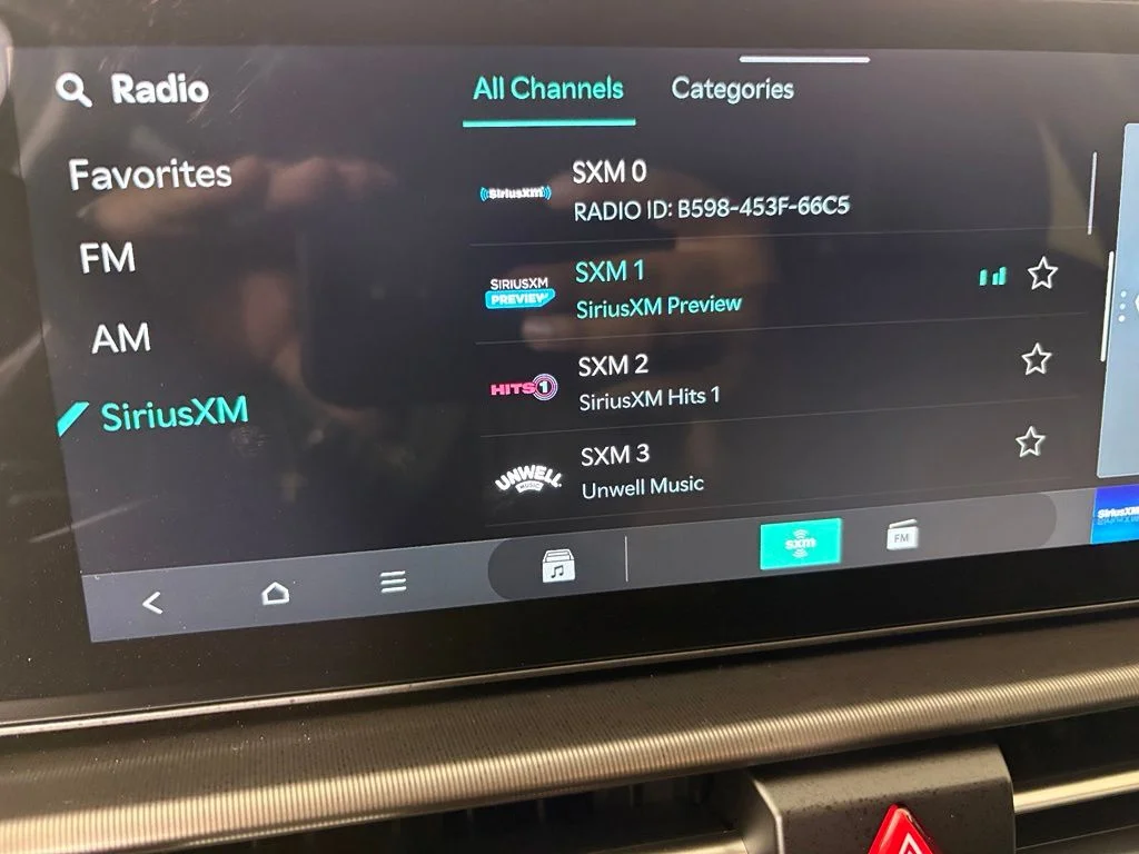 New 2027 White Kia EX image 28