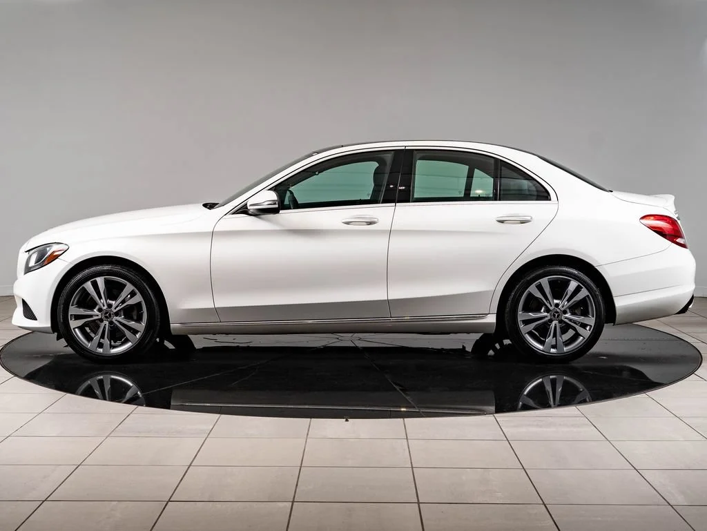 Used 2018 White Mercedes-Benz C 300 image 5