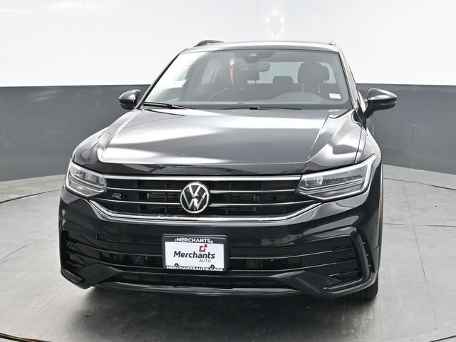 Used 2022 Black Volkswagen 2.0T SE R-Line Black image 2