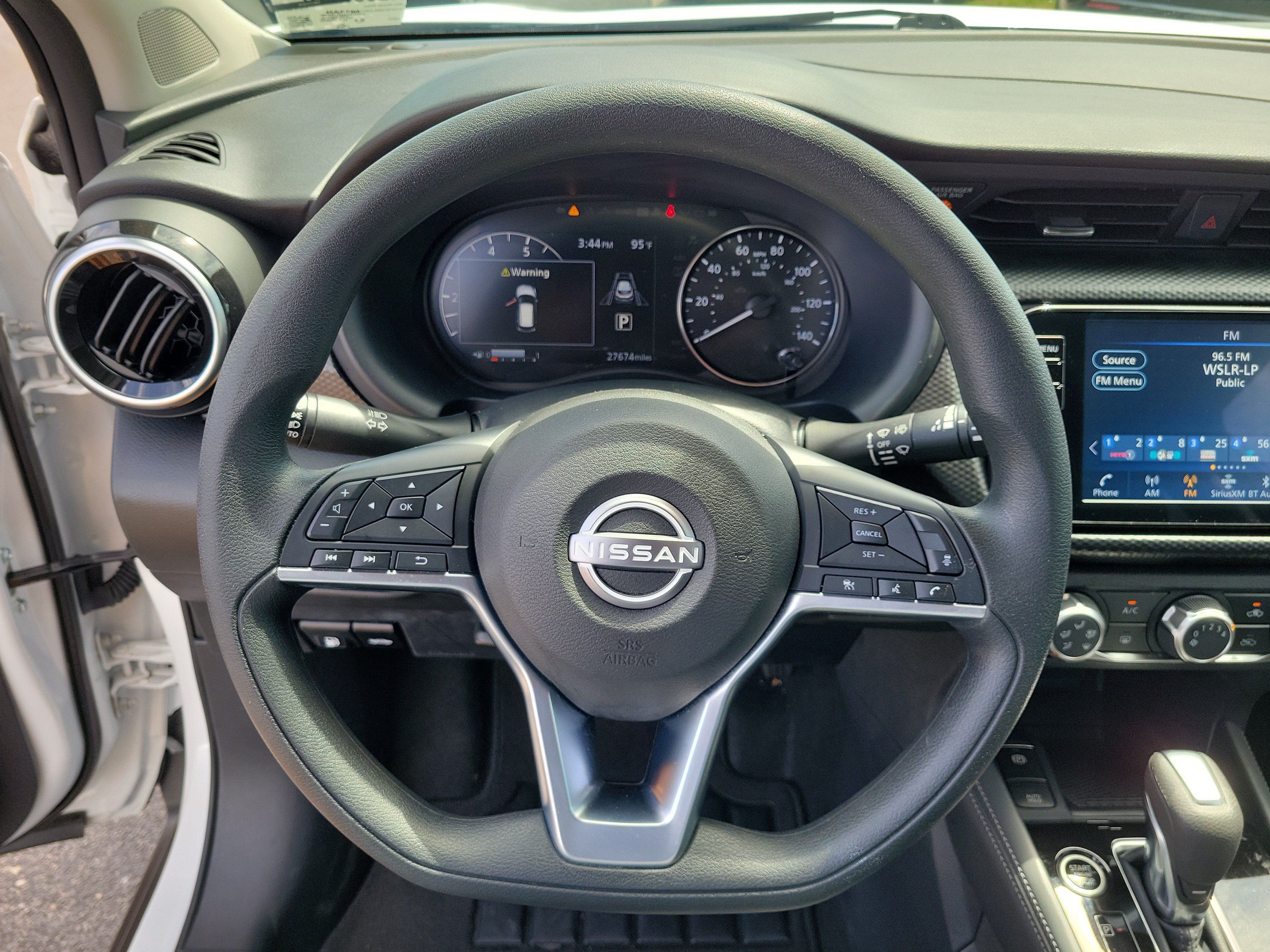 Used 2024 Aspen White Tricoat/Super Black Nissan SV image 22