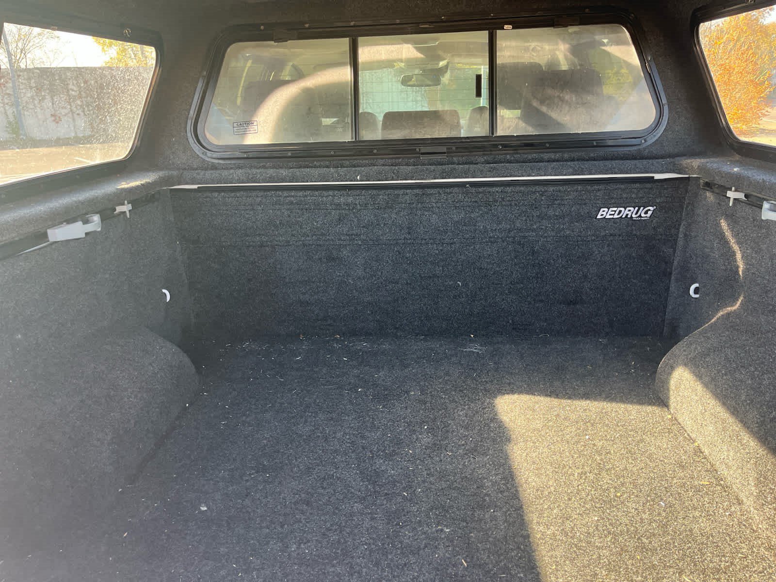 Used 2018 Super White Toyota Platinum image 3