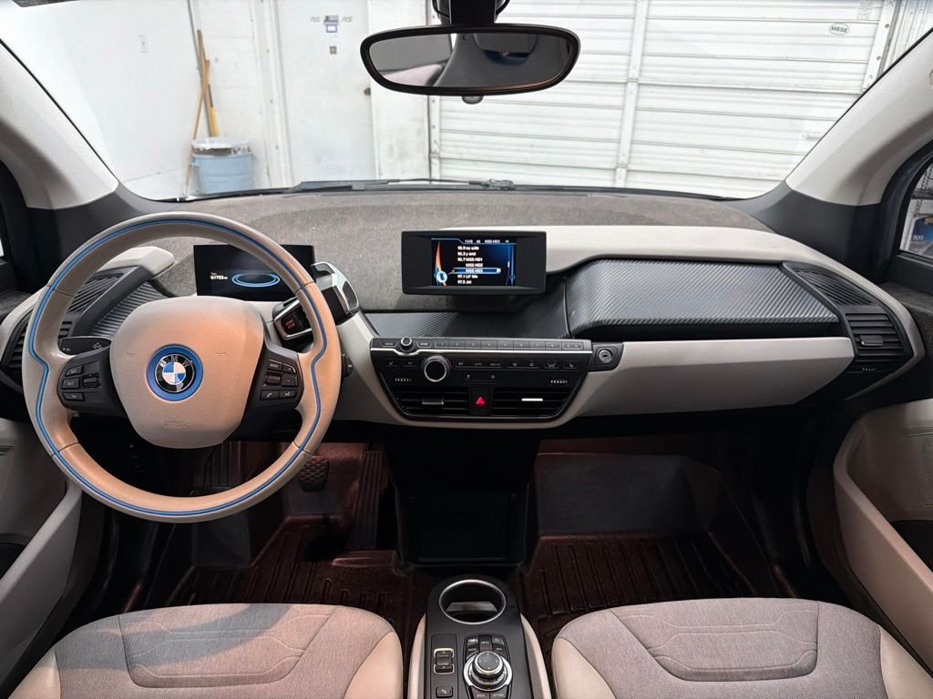 Used 2014 White BMW with Range Extender image 27