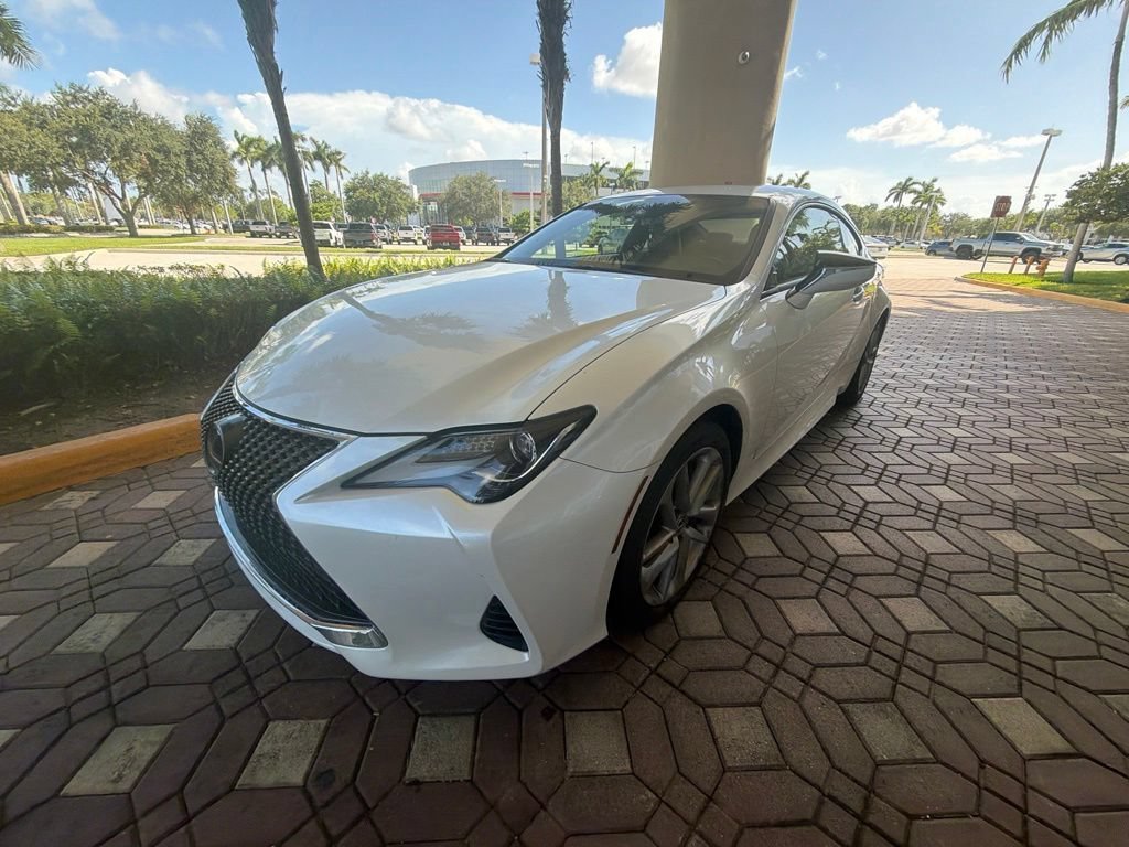 Used 2021  Lexus RC 300 image 3