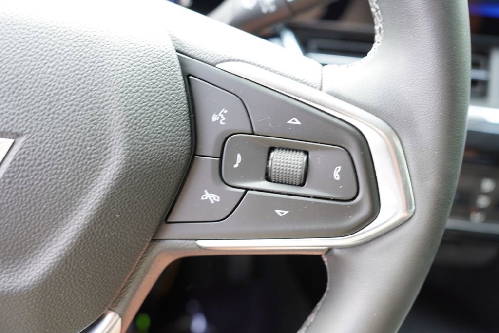 2025 Chevrolet Trax Activ - Photo 29