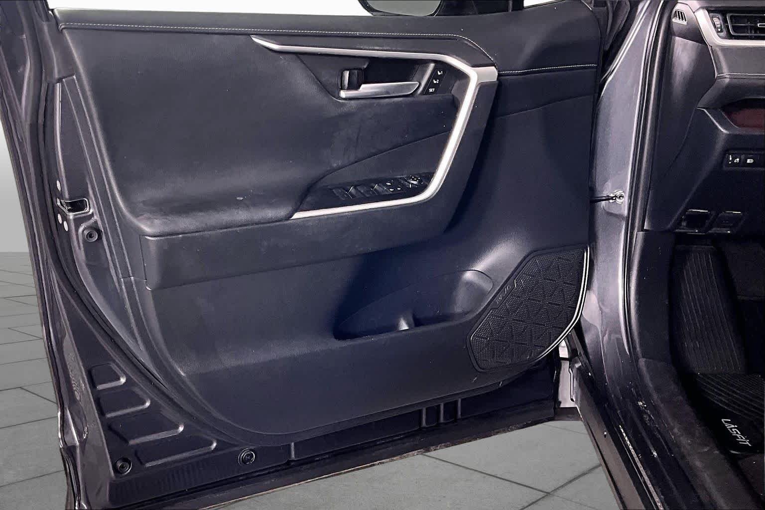 Used 2023 Magnetic Gray Metallic Toyota Limited image 21