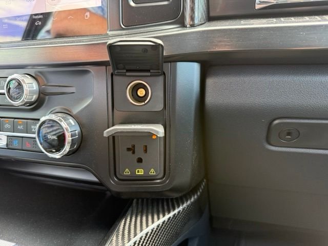 New 2026 Carbonized Gray Metallic Ford Lariat image 92