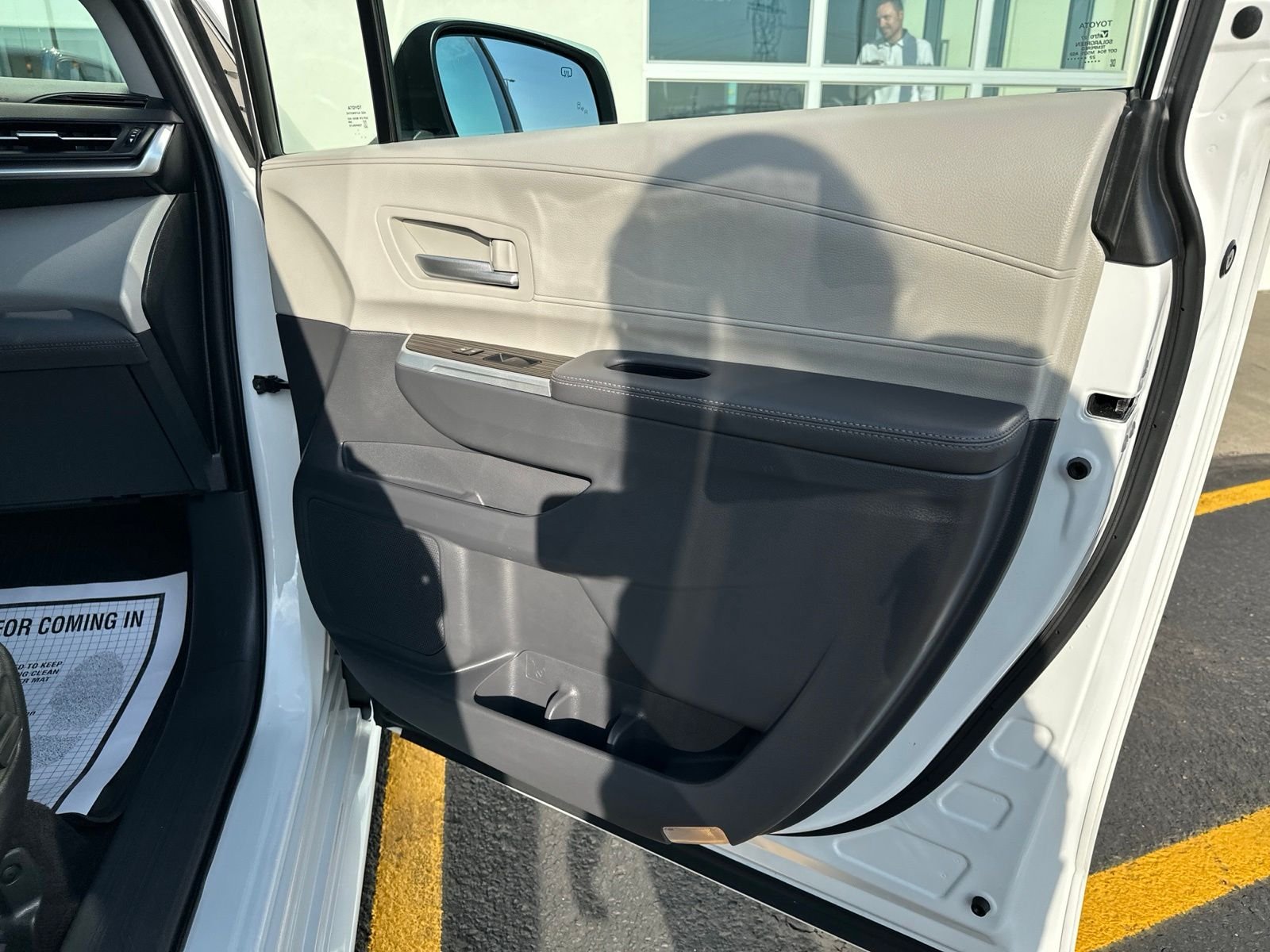 Used 2022 Beige Toyota XLE image 47