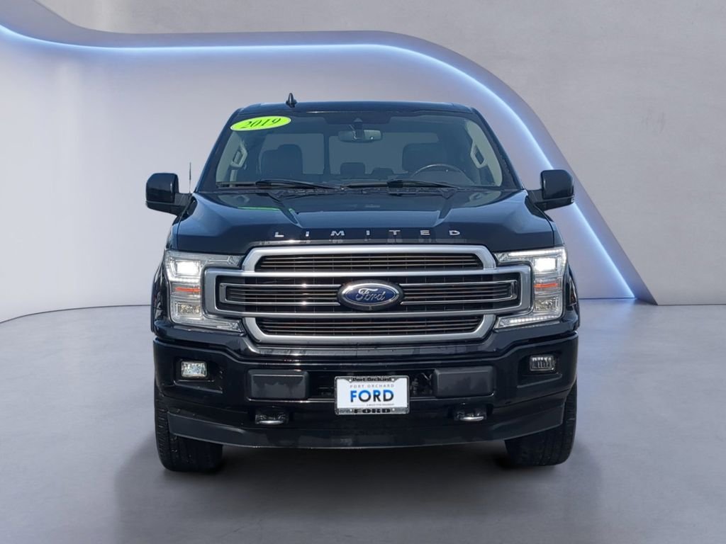 Used 2019  Ford Limited image 10