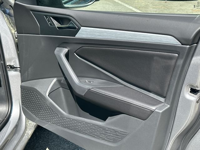 New 2026 Silver Volkswagen 1.5T Sport image 30