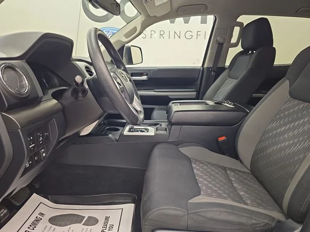 Used 2018 Quicksand Toyota SR5 image 21