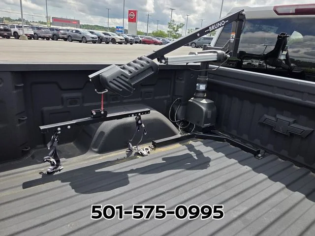 Used 2019 White Chevrolet RST image 8