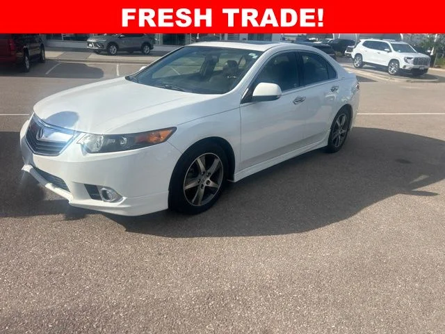 Used 2014 White Acura 2.4 image 4