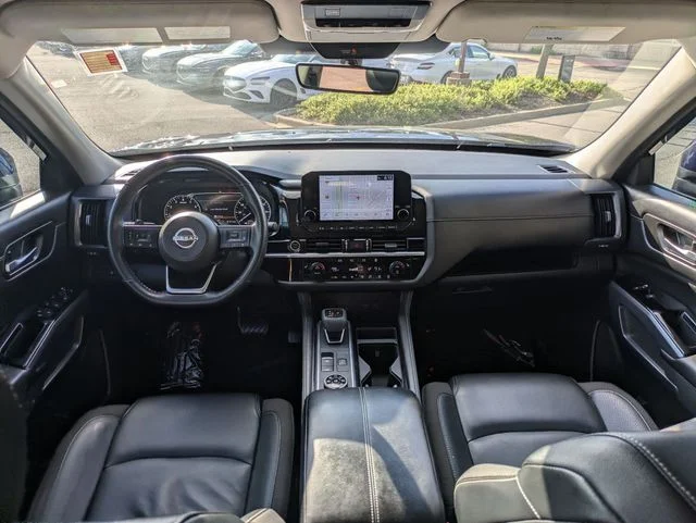 Used 2023 Blue Nissan SL image 26
