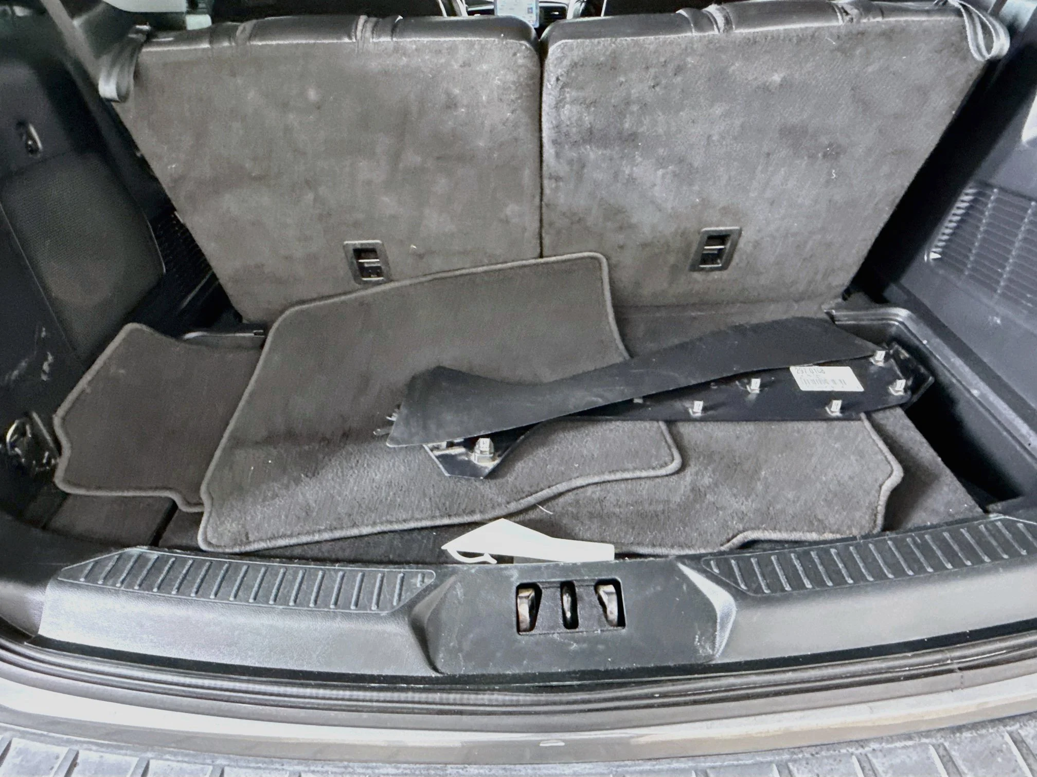 Used 2023 Gray Ford Limited image 28