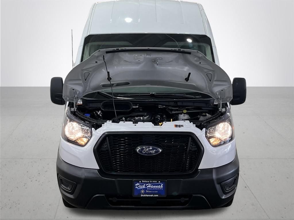Used 2023 White Ford Base image 5