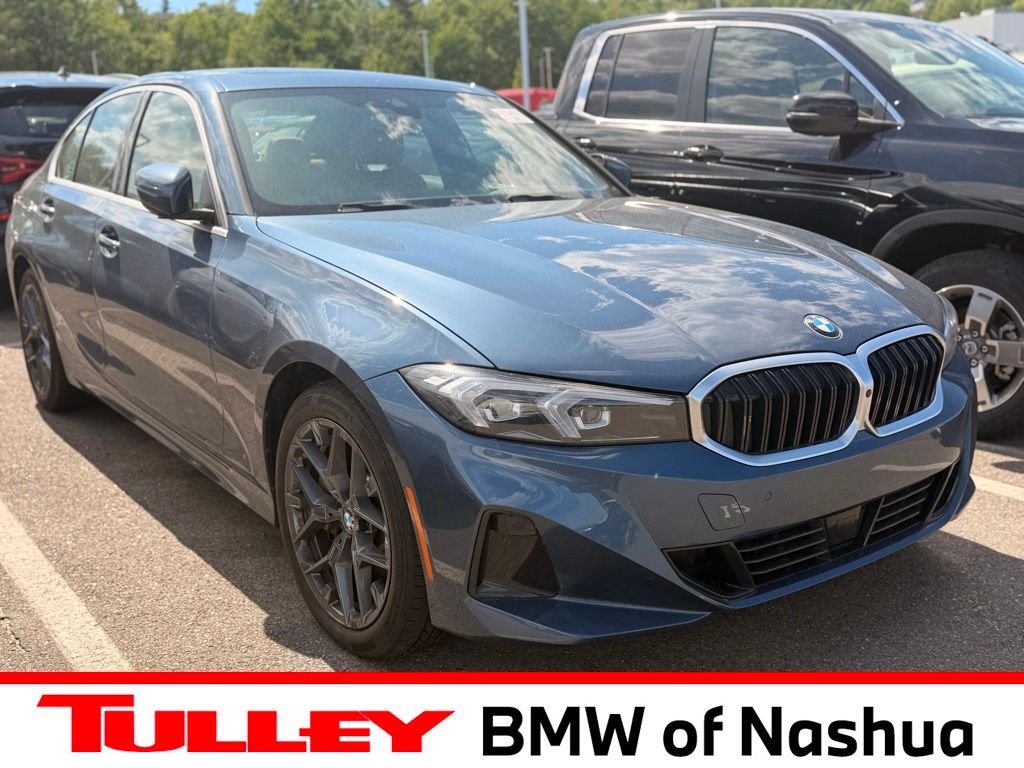 2025 BMW 3 Series 330i xDrive Sedan's photo