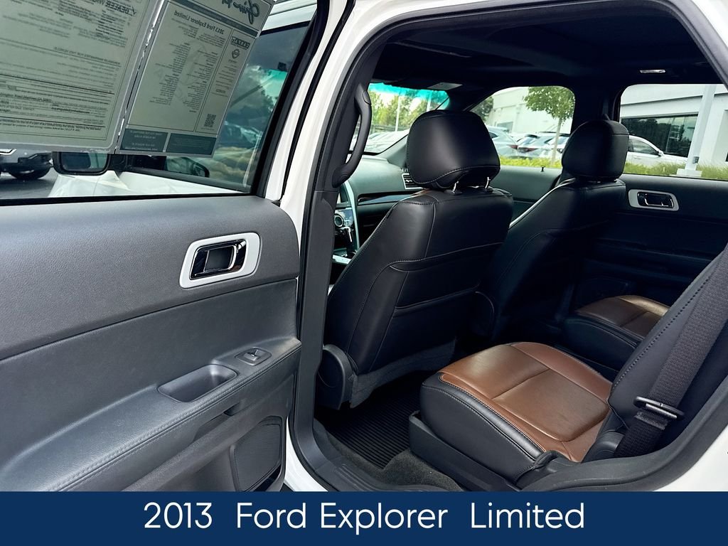 Used 2013 White Ford Limited image 36