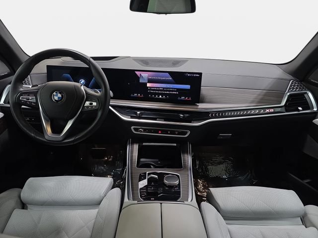 Certified Used 2026 Blue Ridge Mountain Metallic BMW xDrive40i image 9