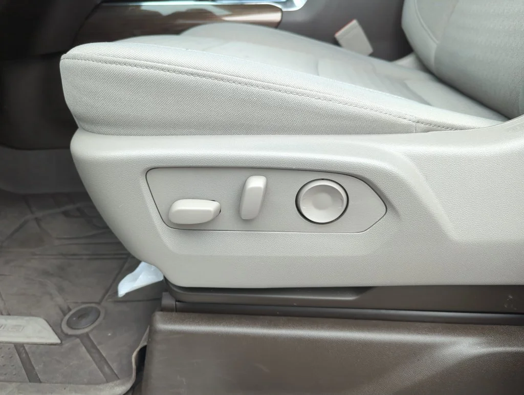 2025 Chevrolet Silverado 1500 RST - Photo 12