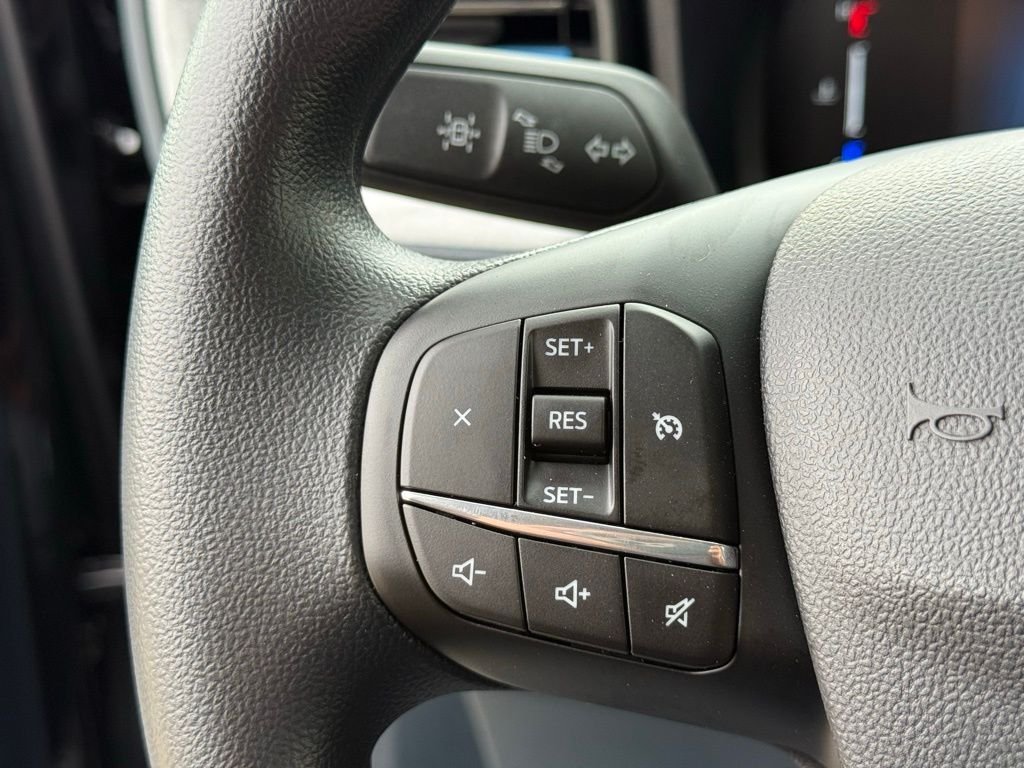 New 2025 Shadow Black Ford XLT image 12